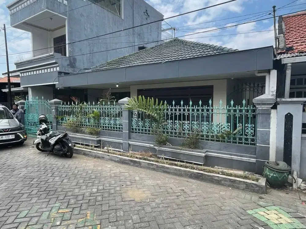 Miliki Rumah Luas Di Jambangan Baru Surabaya Selatan