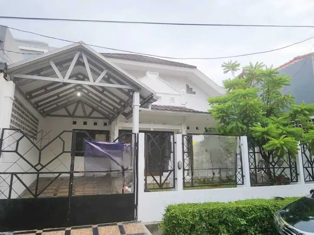 Rumah di jual di dalam cluster Bintaro Jaya siap Huni