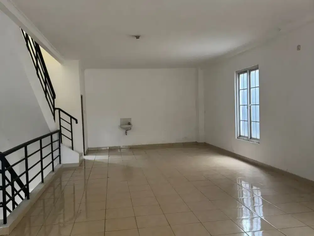 Dijual Cepat Ruko Gandeng 3 Lantai di Gading Serpong