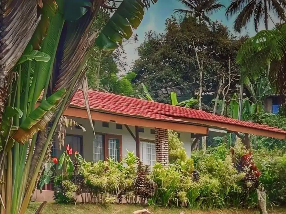 Dijual Villa Aktif Full Furnished di Cisarua Bogor