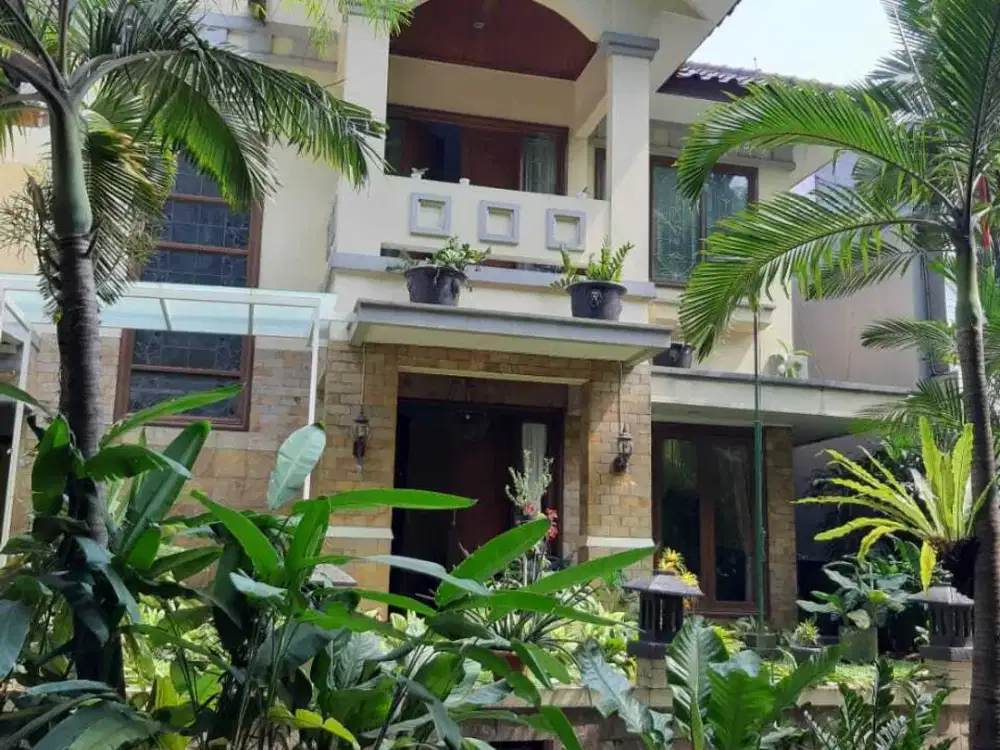 RUMAH MEWAH HARGA NEGO DI LENTENG AGUNG JAKSEL