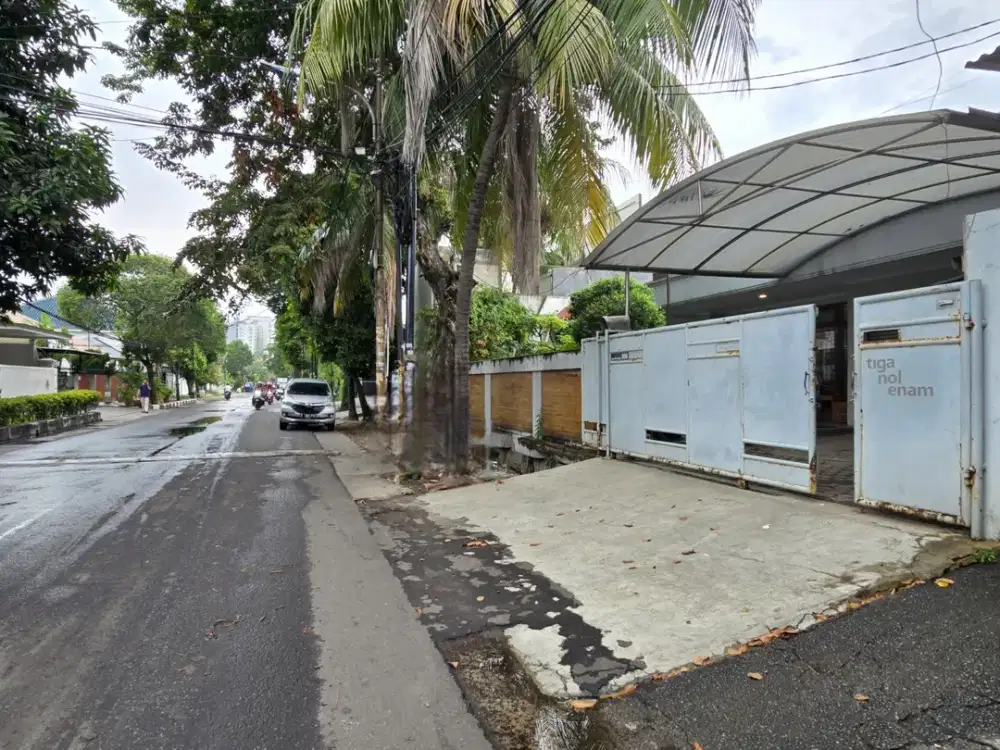 Rumah second akses jalan lebar di komplek kayumas jakarta timur