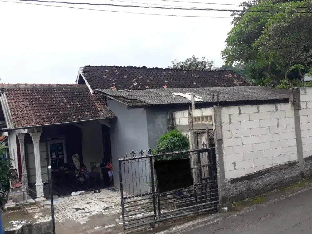 Rumah di Tandang Tembalang Semarang