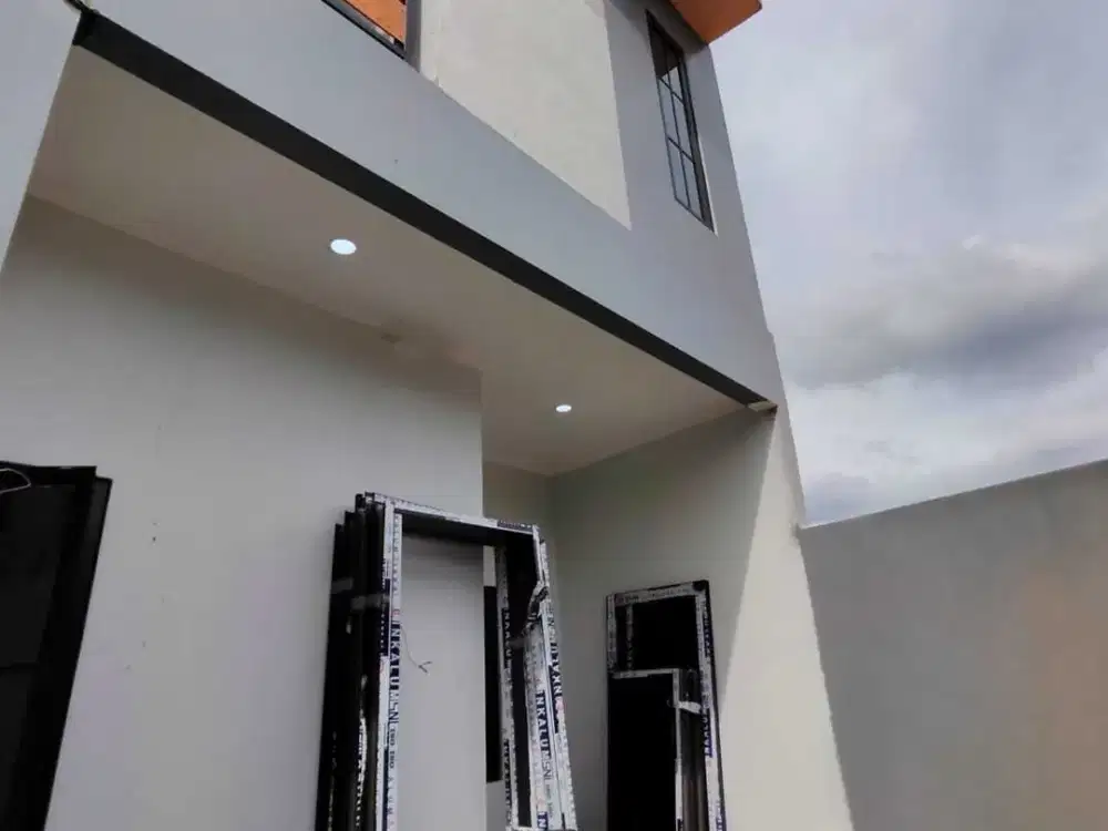 Rumah baru minimalis di kampung tengah kramat jati jakarta timur