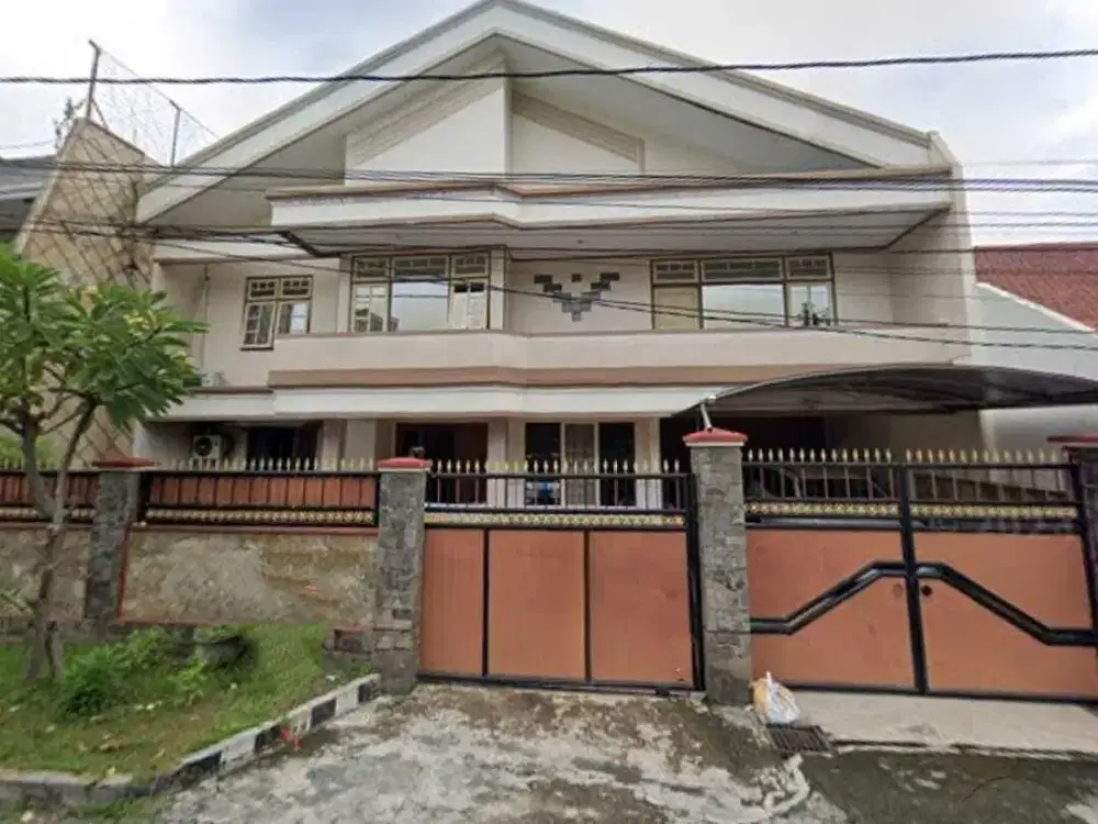 Rumah Darmo Permai Selatan Lokasi Komersial Cocok Untuk Usaha