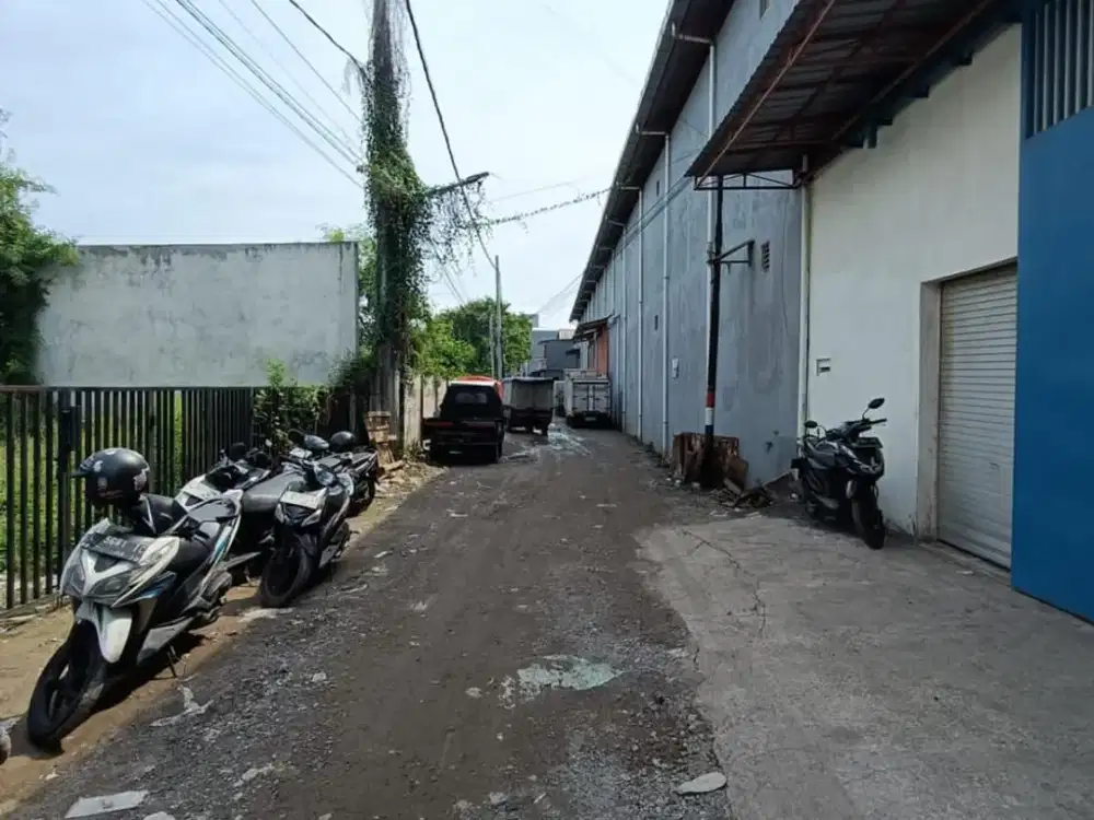 JUAL GUDANG 3 Unit Gandeng @ Kedinding Surabaya