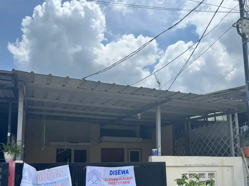Dijual rumah murah satu setengah lantai di Poris residence murah!