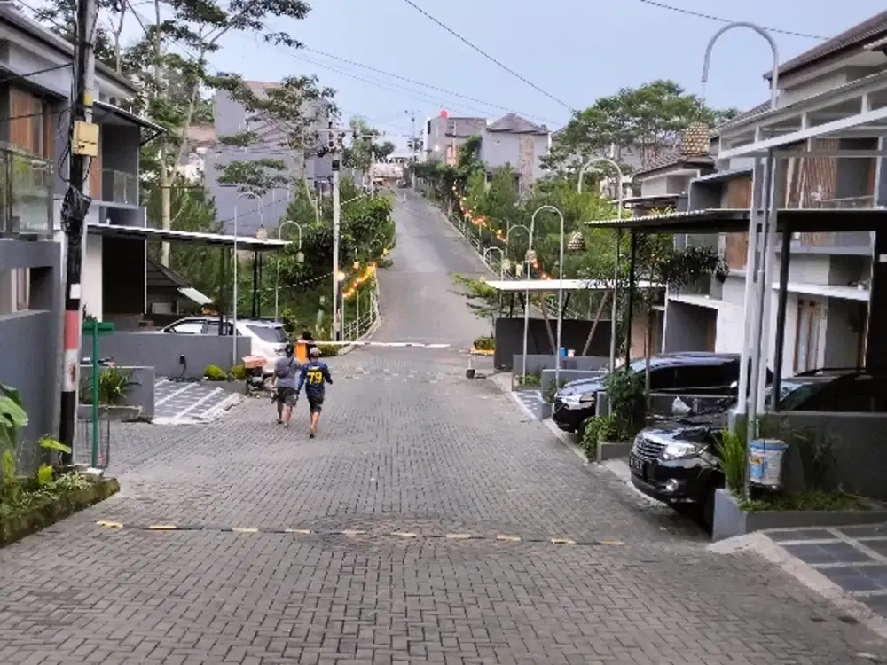 For Rent Rumah 4 Kamar, Untuk Keluarga Sariwangi Bandung