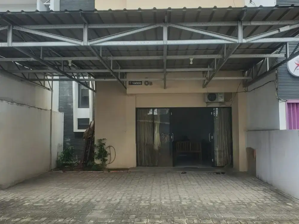 RUKO MURAH PARKIRAN LUAS DI JL. JOE KLP TIGA JAKSEL