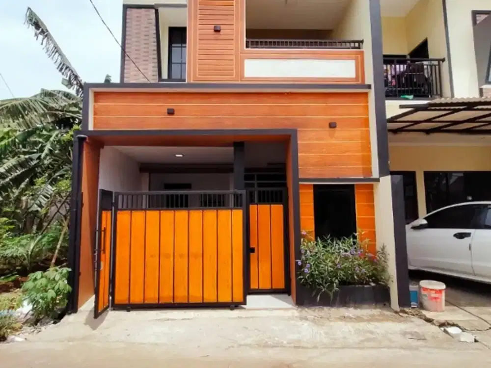 Ready rumah 2 lantai pinggir jalan cash KPR