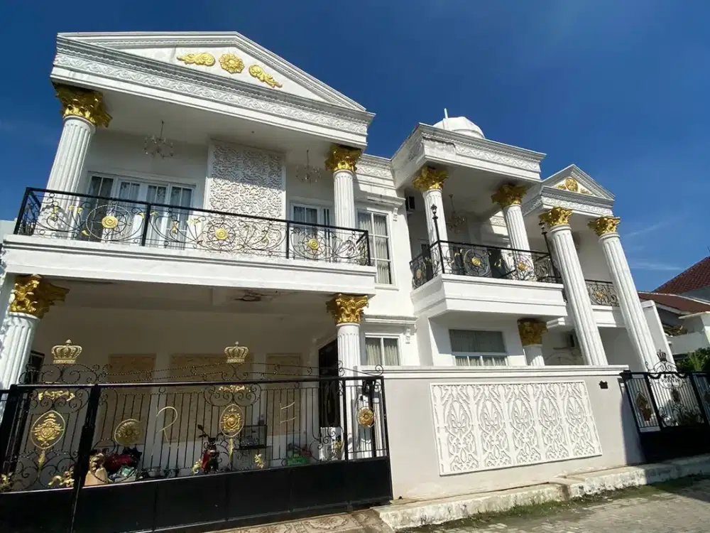 RUMAH MEWAH MODEL KLASIK DI SERPONG. PERUMAHAN ONE GATE SYSTEM
