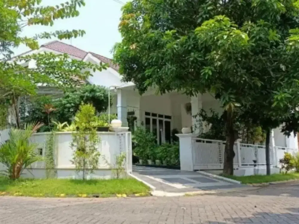 Rumah Mewah Lokasi Perumahan Deltasari Waru Sidoarjo