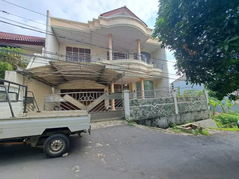 Dijual Rumah Bebas Banjir di Bukit Sari Semarang