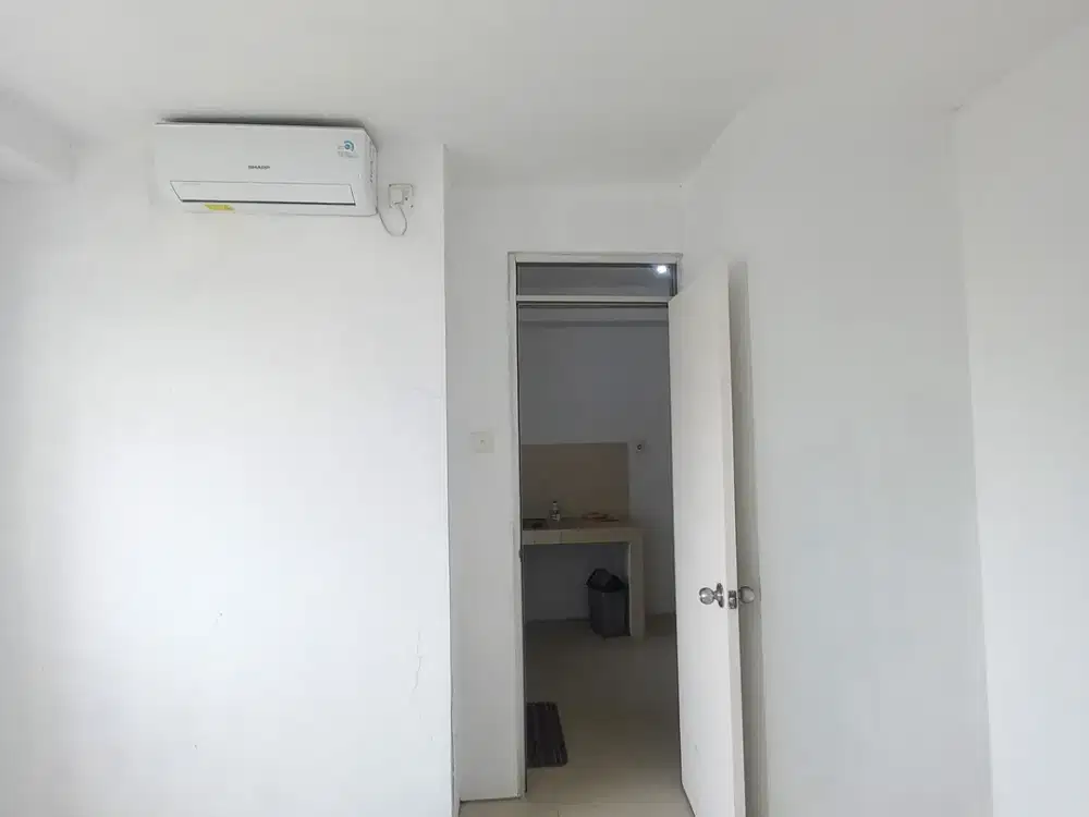 Dijual MURAH apartemen Grand emerald Kelapa gading SHM 2kamar