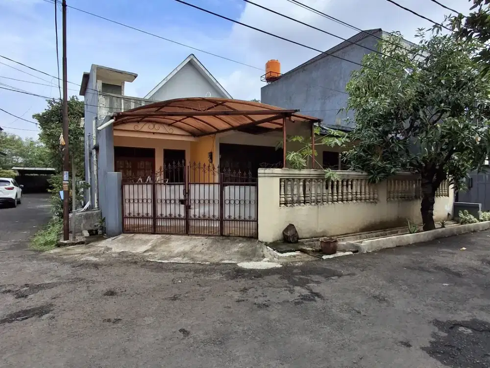 Rumah Taman Pondok Cabe Satu Lantai
