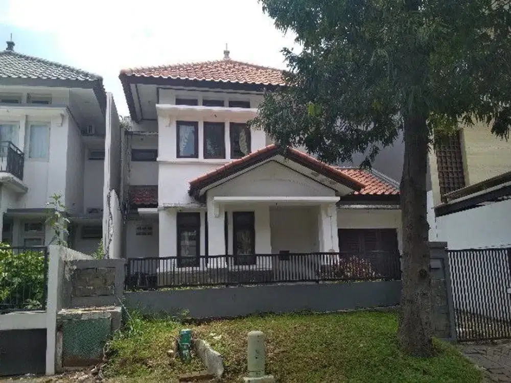MURAH! Graha Famili dkt Pakuwon Indah Citraland Dian Istana Darmo PTC