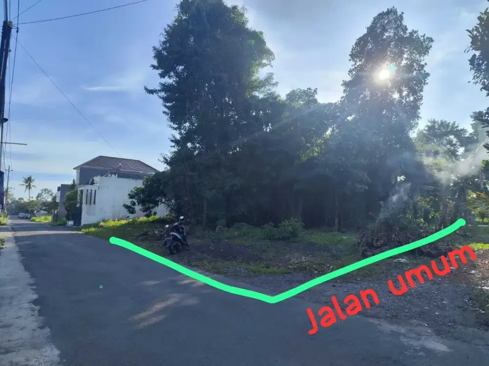 TANAH STRATEGIS MURAH LUAS DI DEKAT KAMPUS UNRIYO TAJEM SLEMAN YOGYA