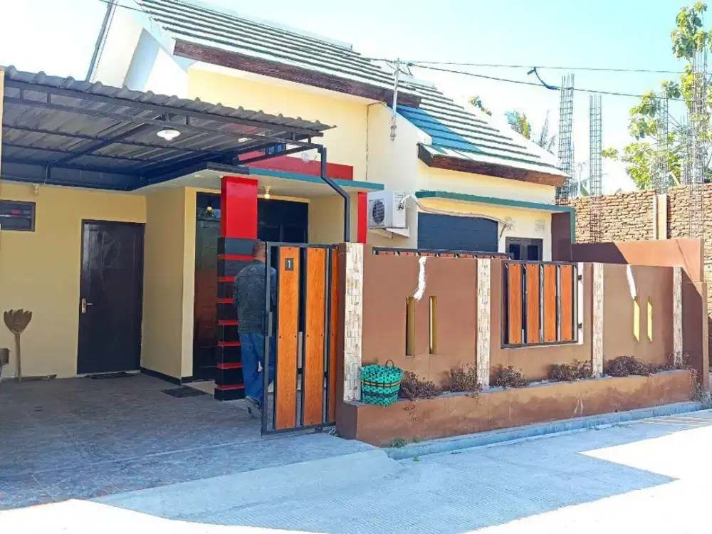 Rumah Apik Siap Huni Di Perumahan Colomadu KRA