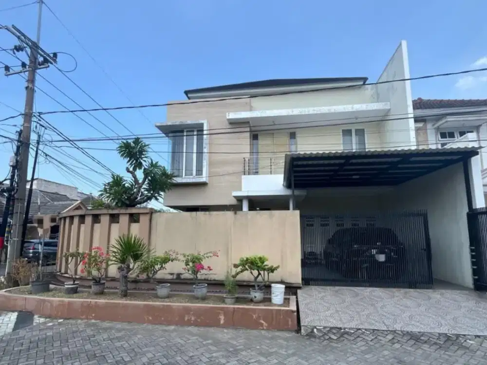 Dijual Rumah 2 lantai berlokasi di Taman Pondok Indah Wiyung (EL)