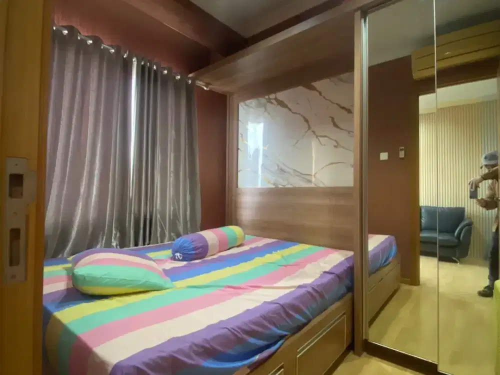 Apartment Signature Park dijual MT Haryono furnished