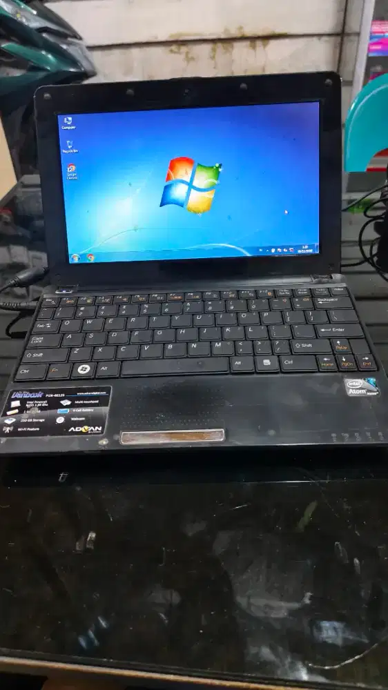 NOTEBOOK ADVAN 10INCH RAM 2/250GB