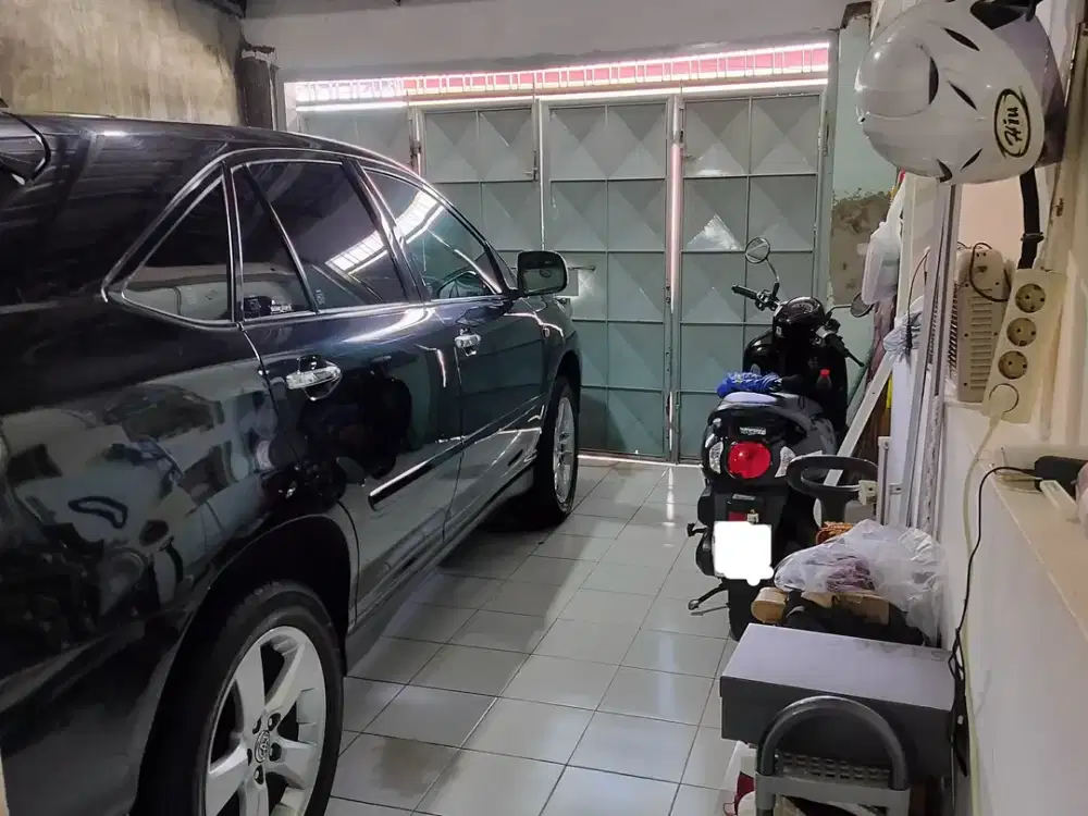 Jual Rumah Vintage Jaman dulu Siap Huni di area dekat Undaan, Surabaya