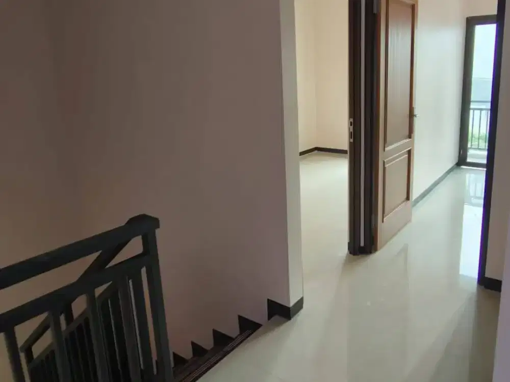 RUMAH BARU SIAP HUNI CIJANTUNG,PASAR REBO
