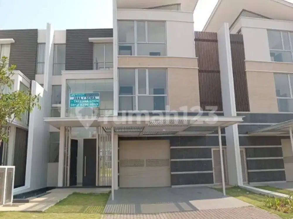 Rumah Cluster Mozart 3 Lantai Ada Lift Bagus View Golf 4 Kamar