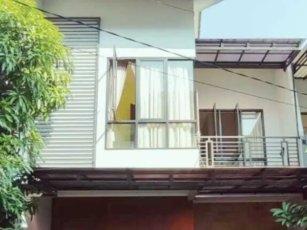 Rumah bagus siap huni di Ciracas, Jakarta Timur.