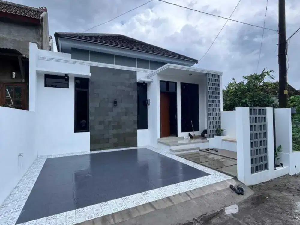 RUMAH BARU,DEKAT KAMPUS UII JOGJA DI NGAGLIK