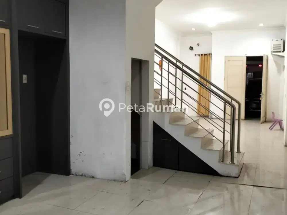 DIJUAL TOWNHOUSE JALAN KARYA DAME KOMPLEK KARYA QUALITY (Lisa)