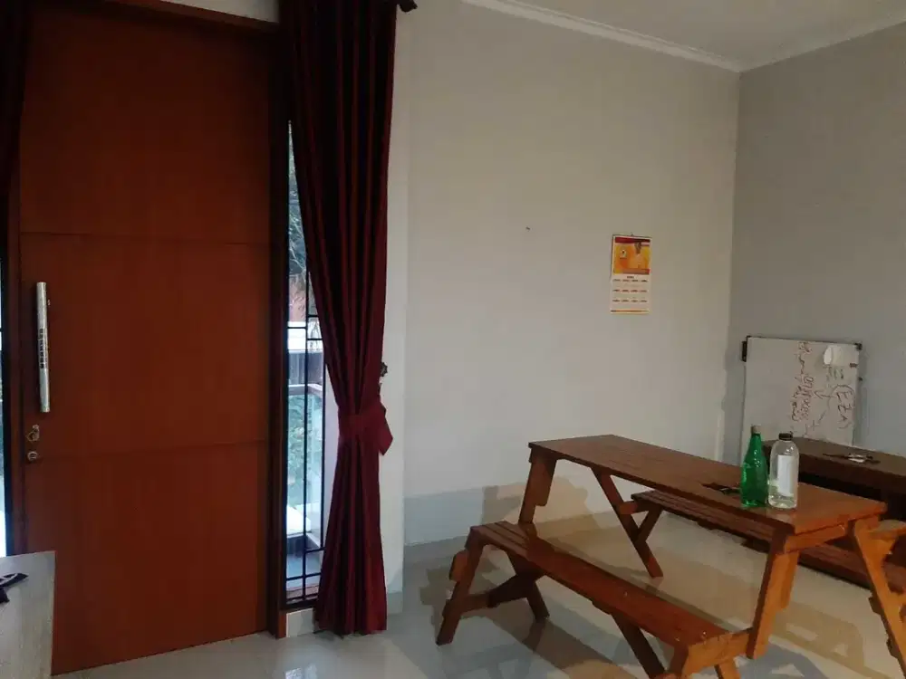 Disewakan rumah full furnish 2 lantai siap pakai  di Cherry Field -mdl