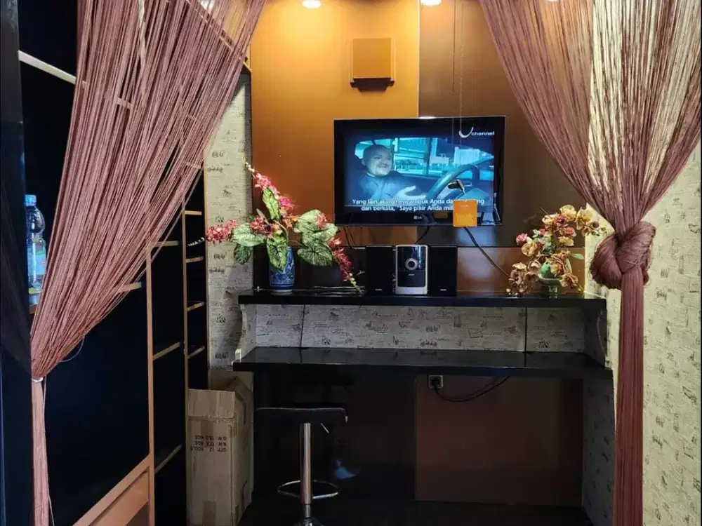 CRYSHAN studio plus Apartemen green Pramuka city