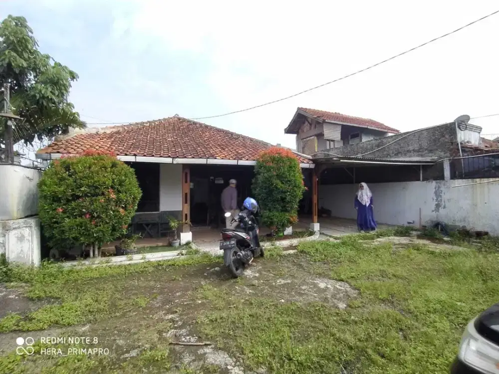 Dijual Cepat! Rumah Hitung tanah dekat Komplek Margawangi, Buah Batu