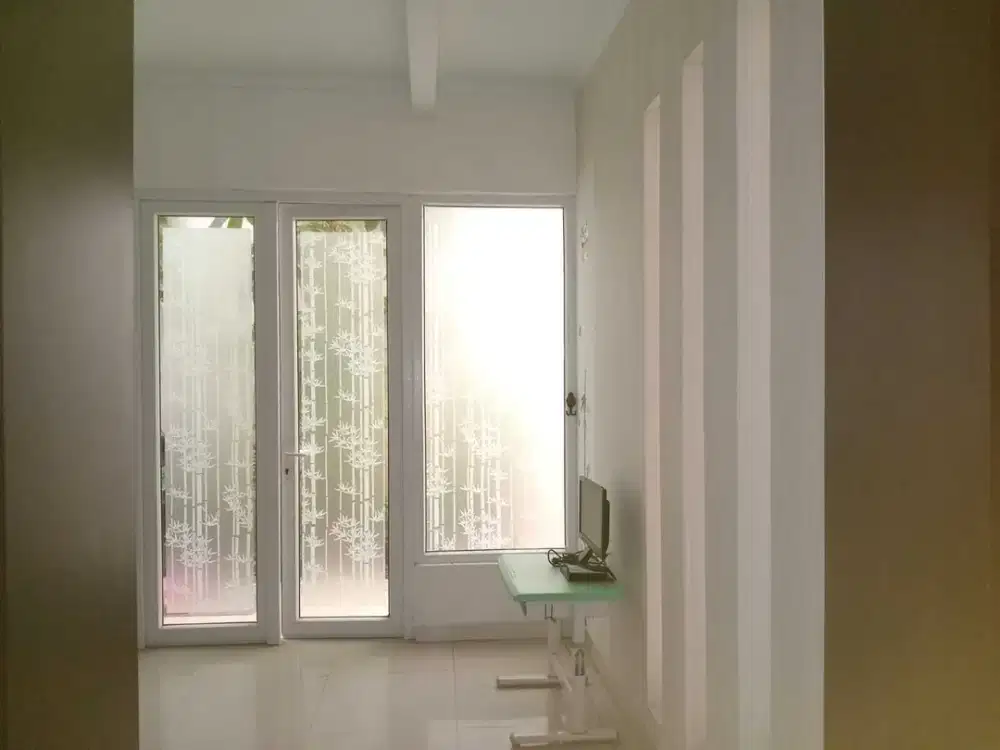 Rumah 2 Lantai Luas 122m2 di Imperial Gading Kelapa Gading