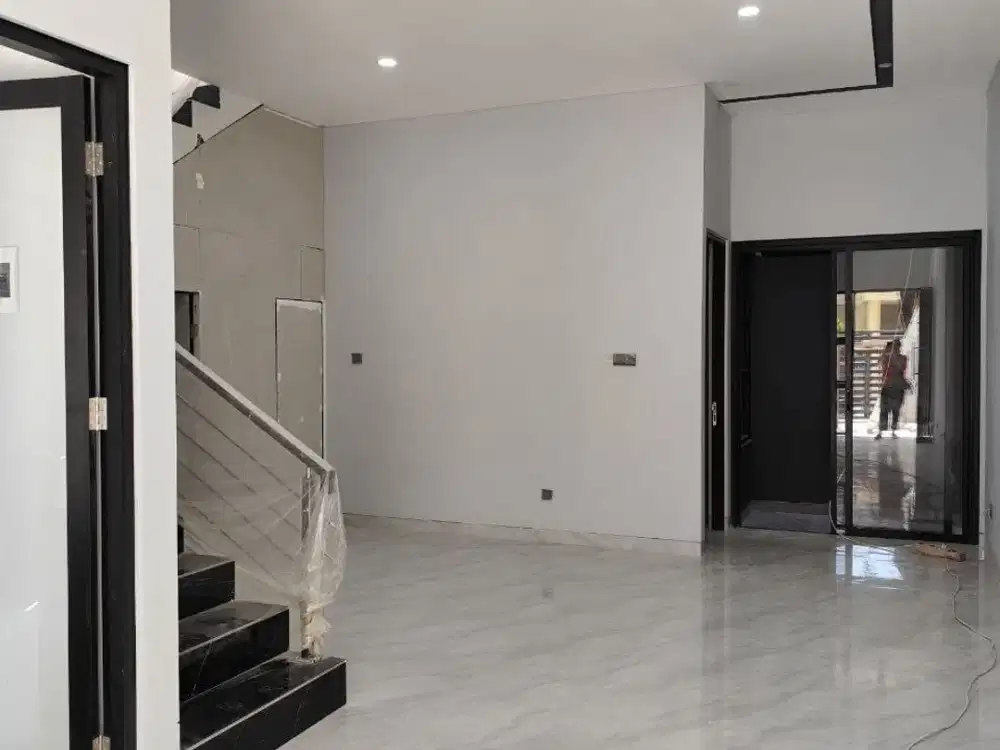 JUAL RUMAH BARU SUTOREJO MINIMALIS