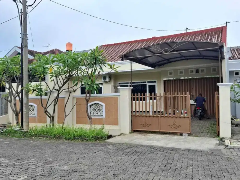 Rumah Puri Eksekutif Semarang Barat, Semarang