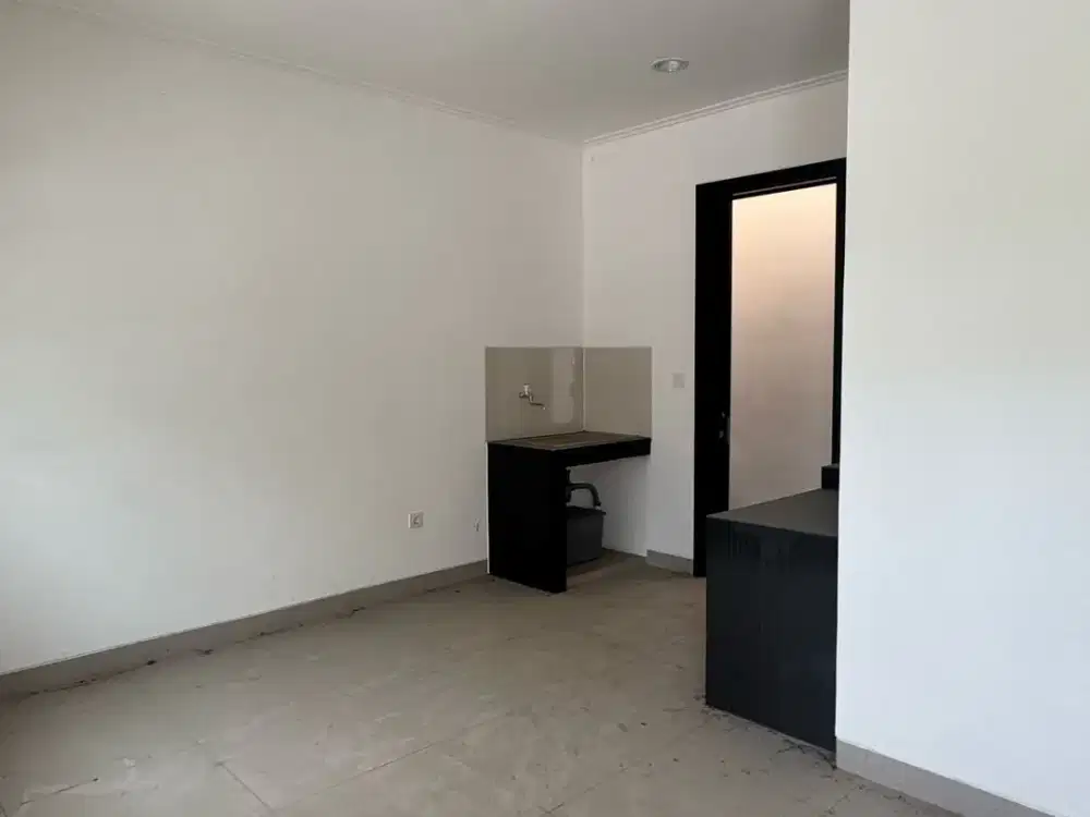 Rumah PIK 2 ukuran 6x10 2 Lantai 2 Kamar tidur cuma 1,6M TERMURAH!