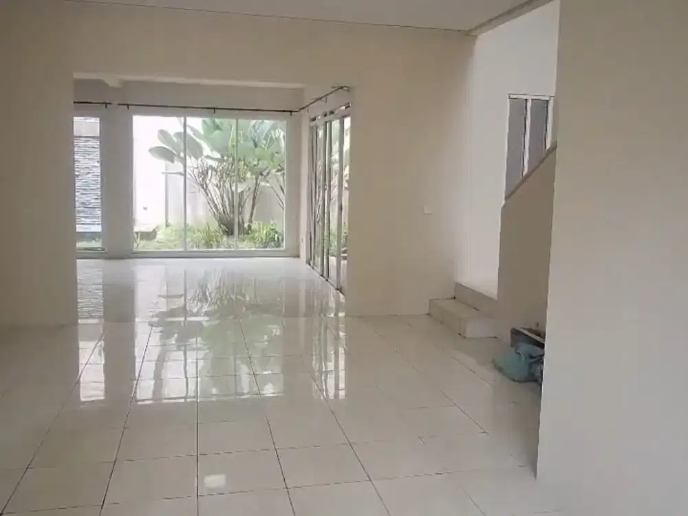 Rumah Siap Huni 2 Lantai Tatar Mayangsunda Kota Baru Parahyangan