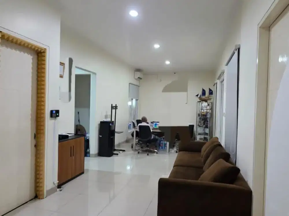 DIJUAL  CEPAT RUMAH SAN LORENZO GADING SERPONG