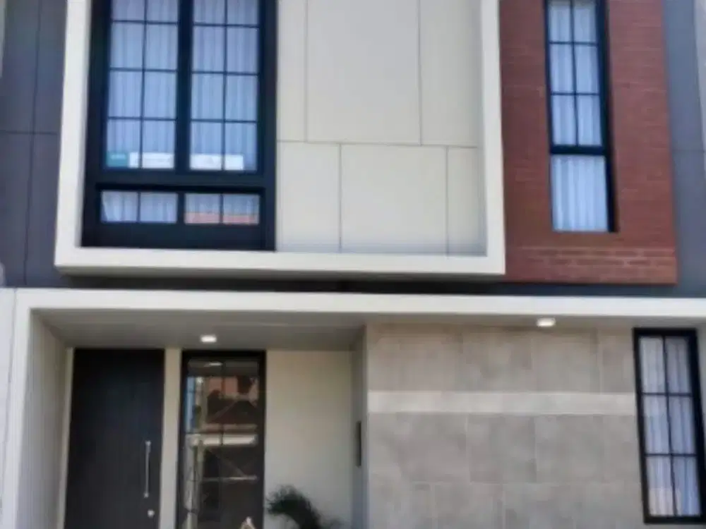 RUMAH BARU PANTAI MENTARI PAKUWON CITY GALAXI MALL  SURA BAYA