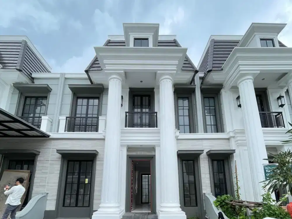 Rumah Villa Komplek Citraland Helvetia