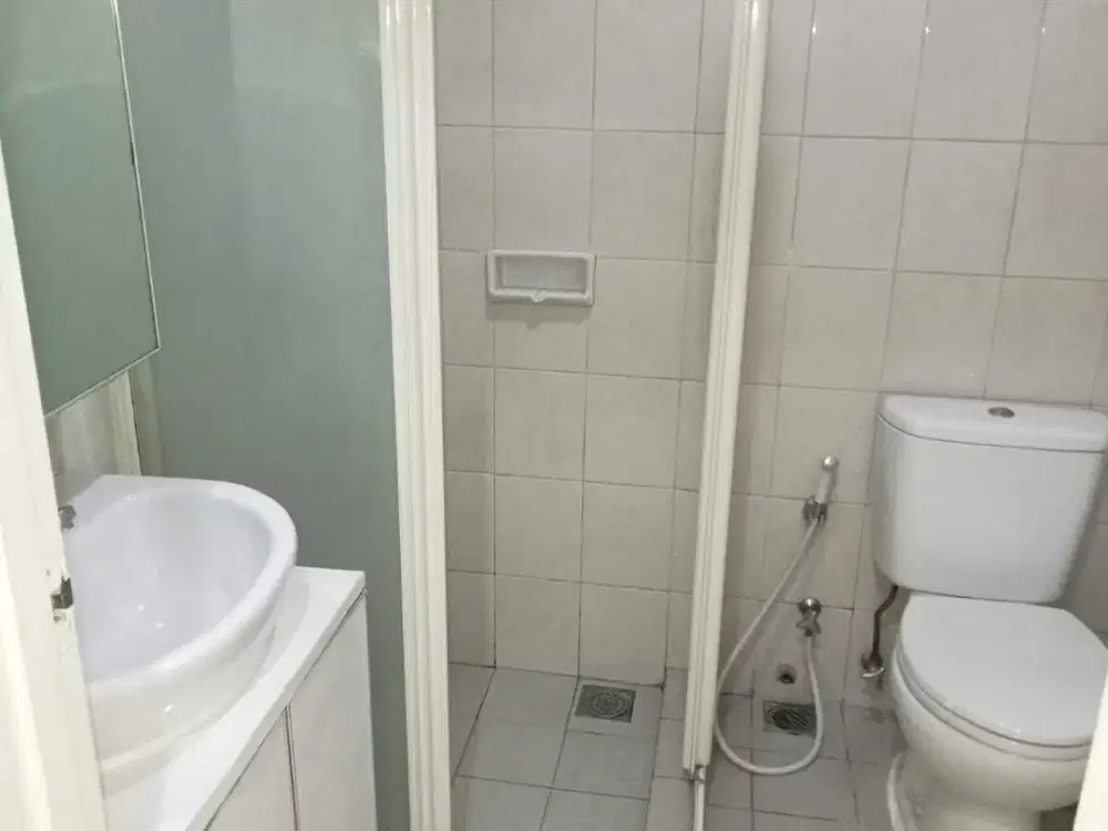 Di sewakan apartemen Thamrin residence
