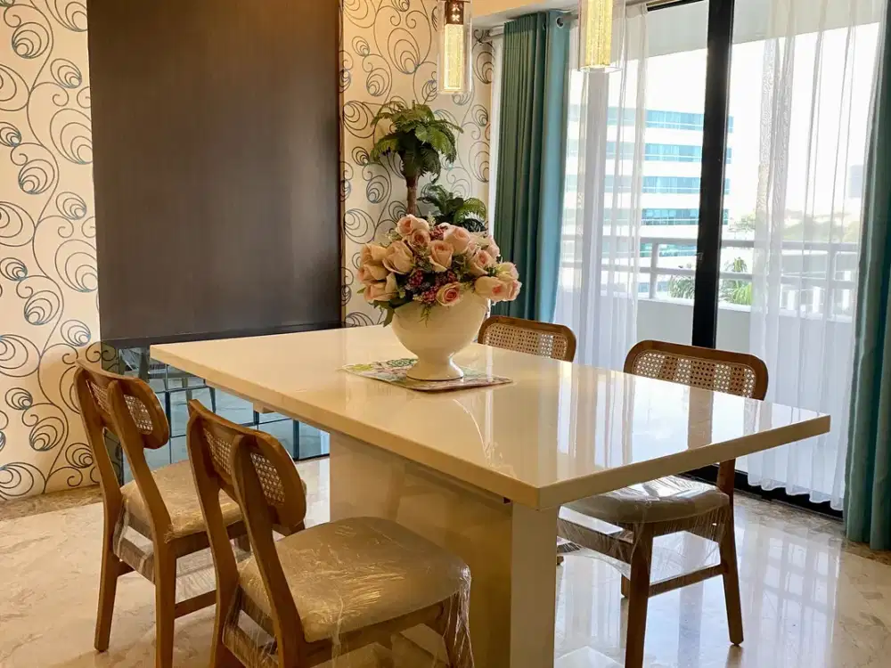 Dijual murah Apartemen mewah di Bonavista, dekat MRT Fatmawati