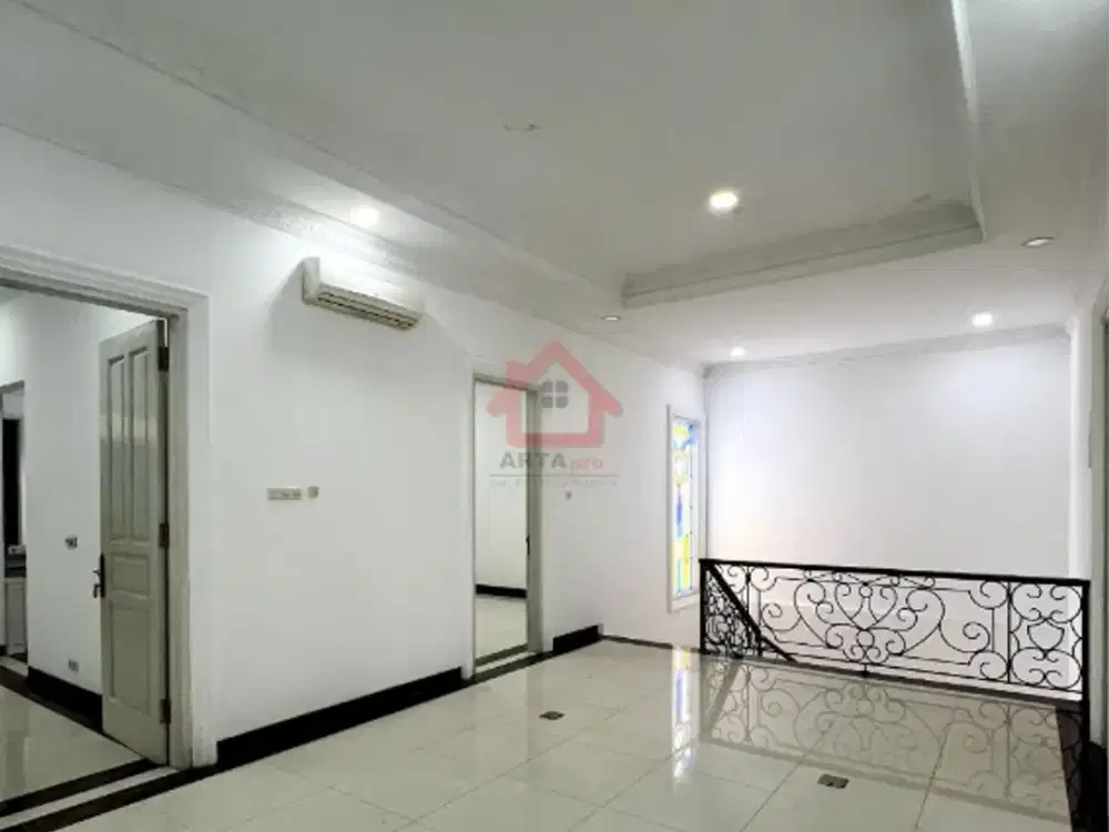 RUMAH BAGUS SIAP HUNIDI PONDOK INDAH, JAKARTA SELATAN