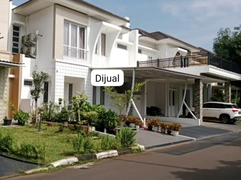 dijual rumah mewah disebrang mall living world