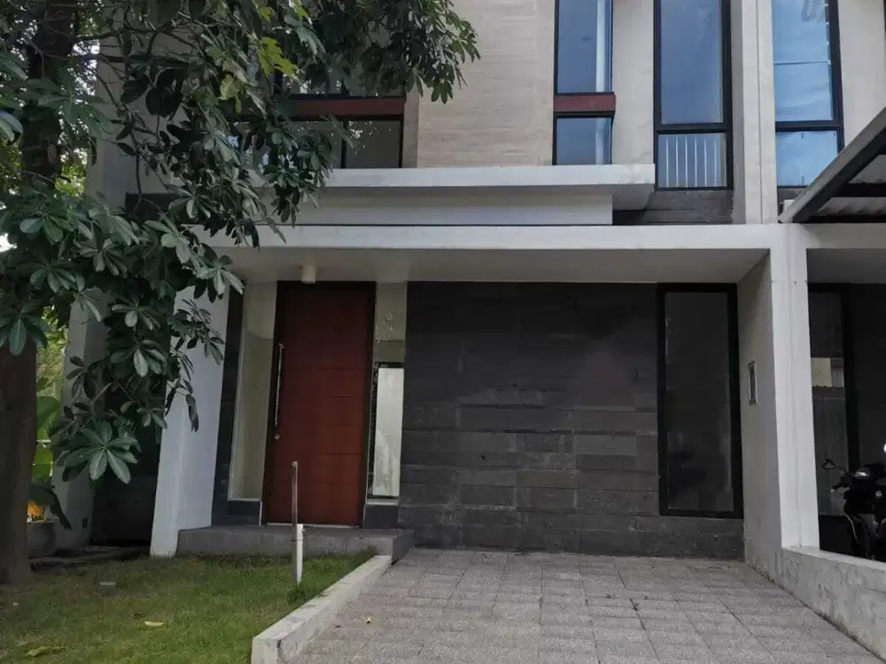 Dijual Rumah North West Lake Dekat Kolam dn Jogging Track