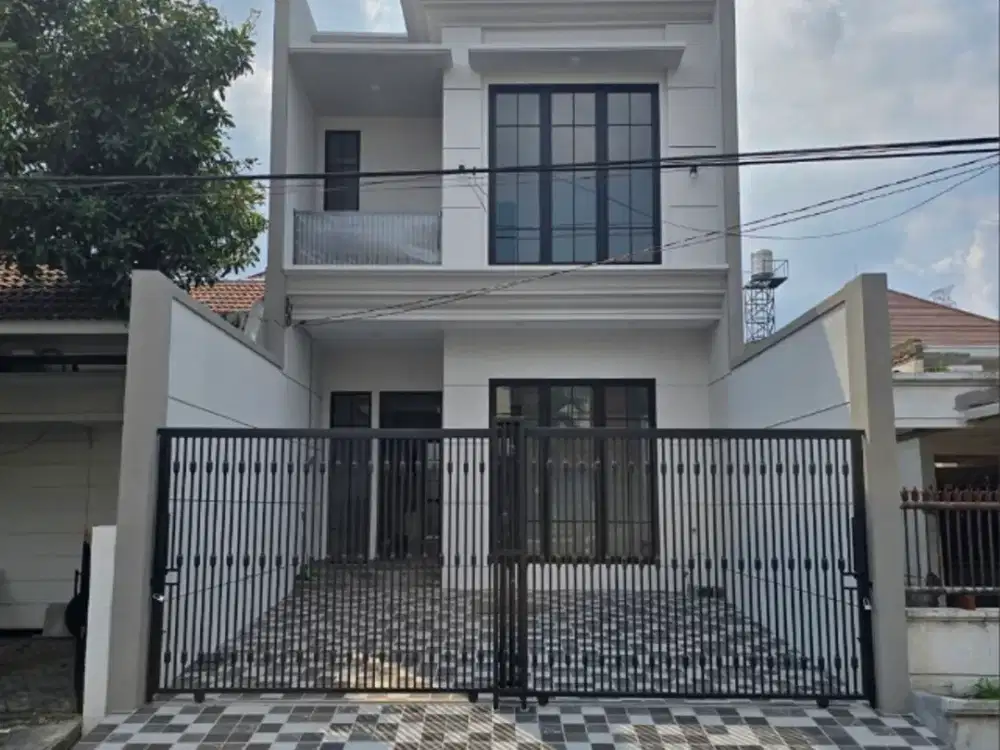 Dijual Rumah Gress Manyar Jaya, Shm, Row 3 Mobil, Siap Huni