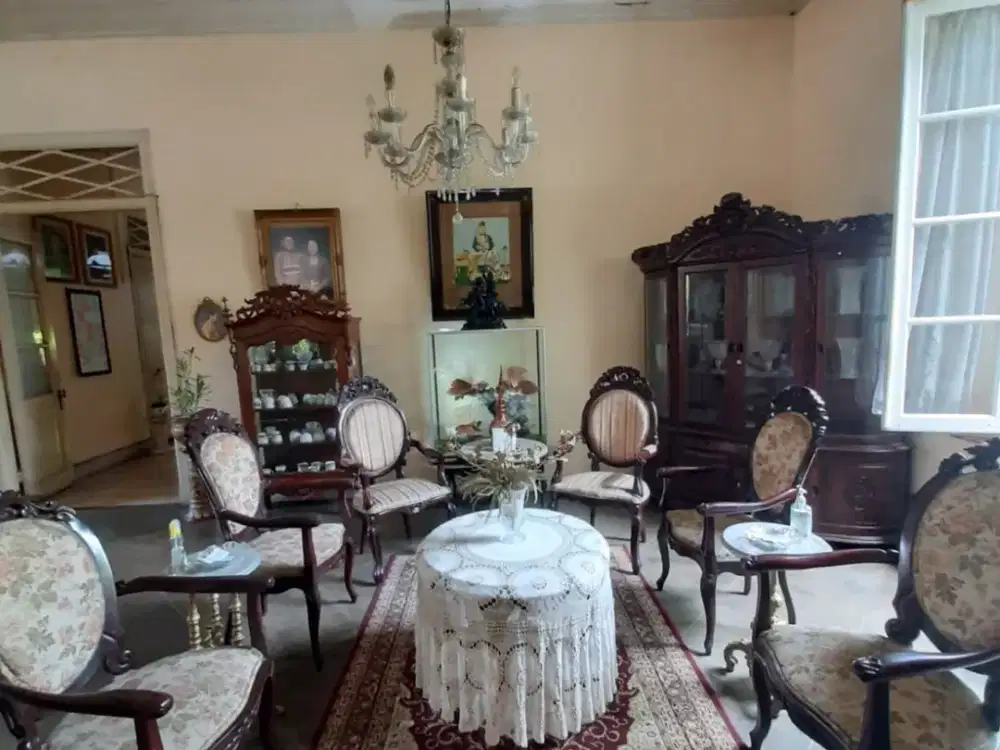RUMAH PENINGGALAN SRI SULTAN HB VII DIJUAL DI WIROGUNAN