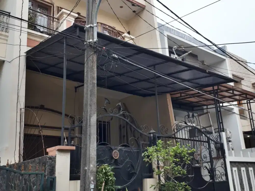 Taman Ratu 6x16 Hadap Barat 2.5 Lantai Bangunan Tinggi